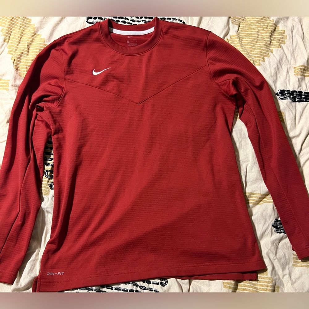 Nike Shirt Medium Pull Over Lightweight Gym CrossFit Run~Maroon